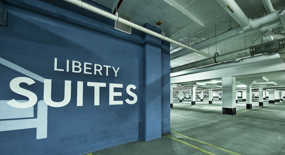 Фото Liberty Suites Hotel