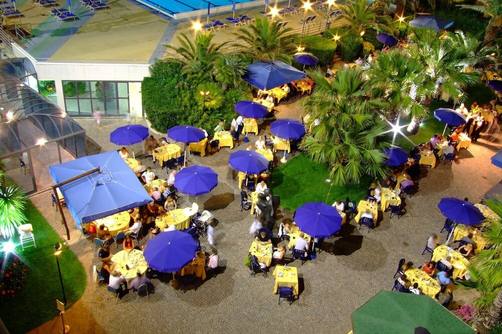 Фото Grand Hotel Continental