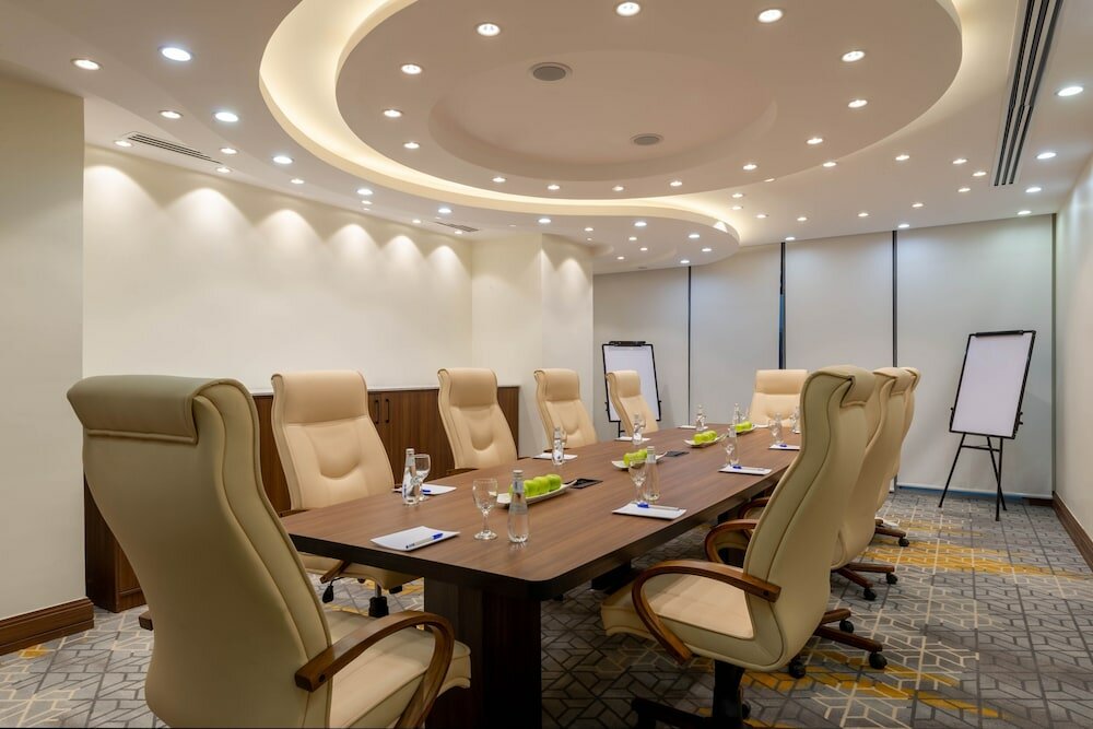 Фото Warwick Riyadh Al Wezarat