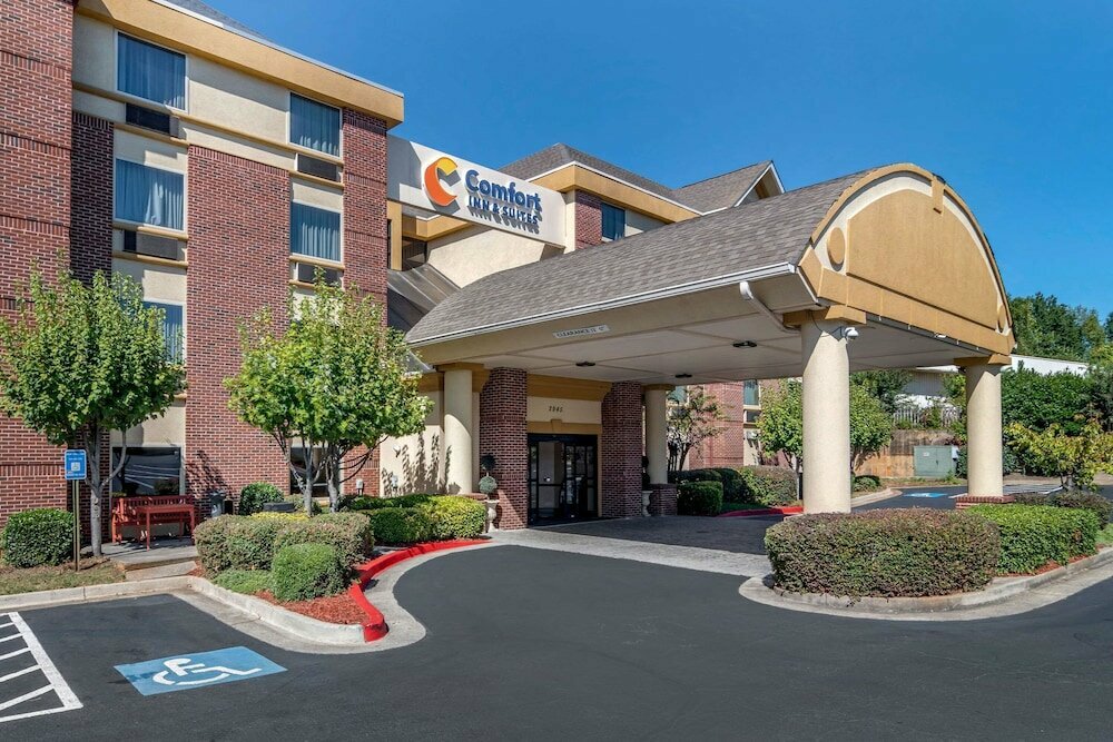 Hotel Comfort Inn & Suites Suwanee - Sugarloaf, State of Georgia, photo