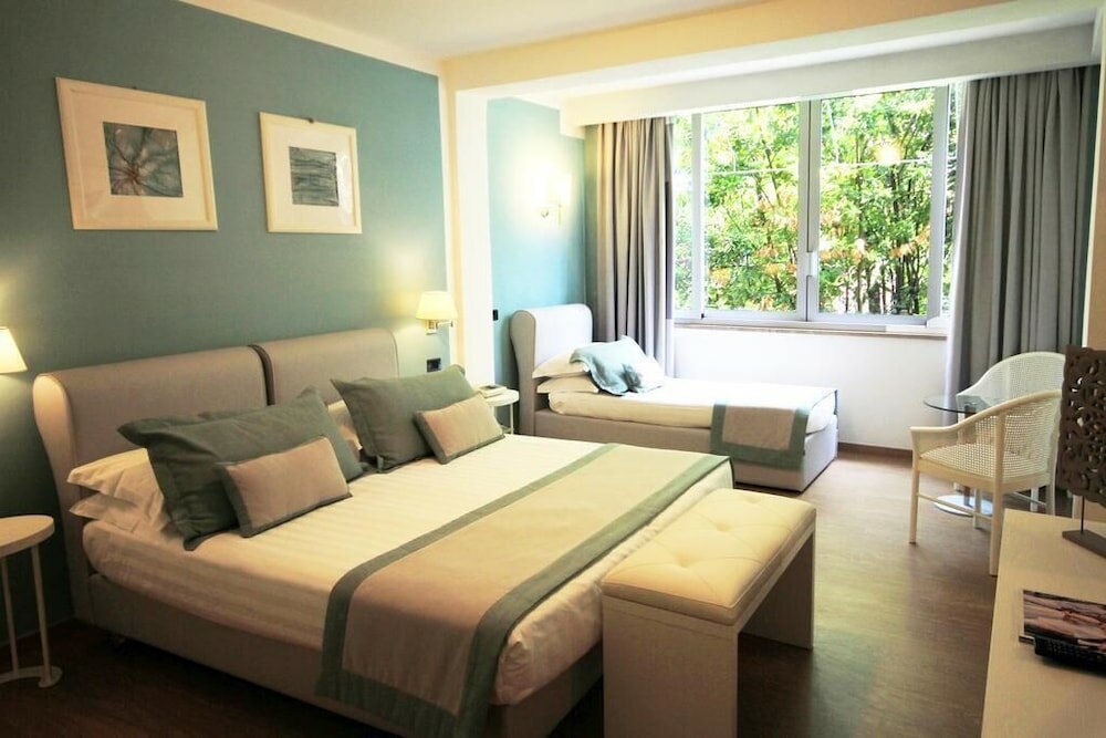 Фото Raffaelli Park Hotel