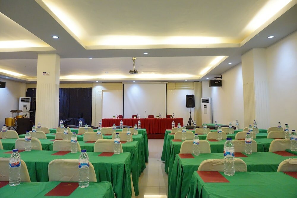 Фото Mangga Dua Hotel Makassar