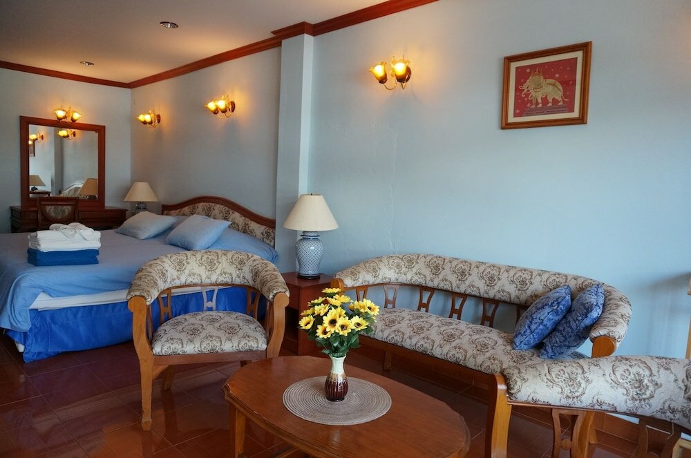 Фото Dee-Lek Guesthouse and Restaurant