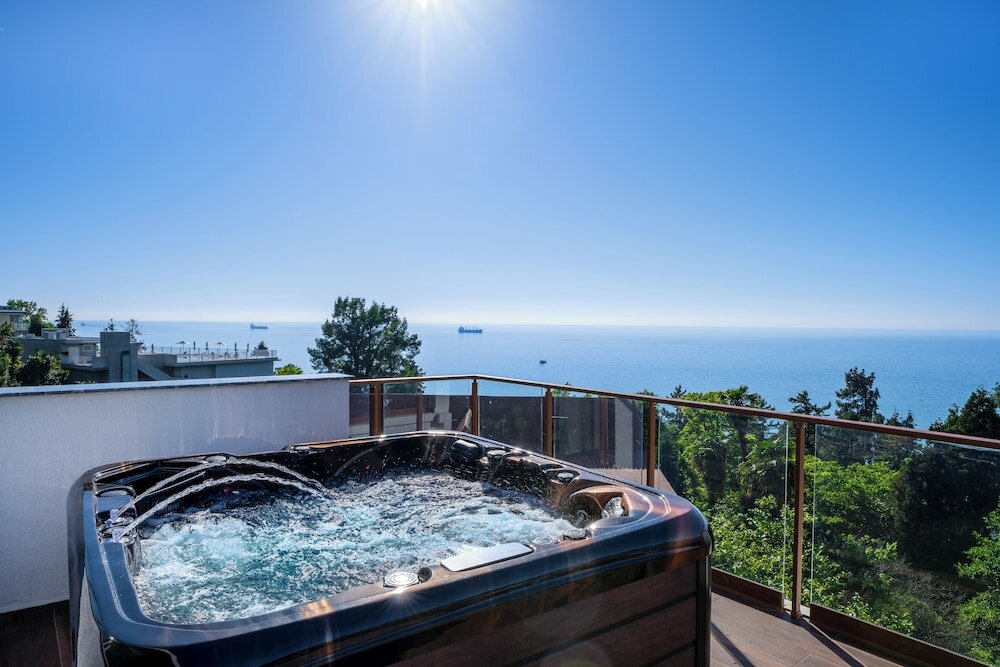 Фото Greenwood Hotel 