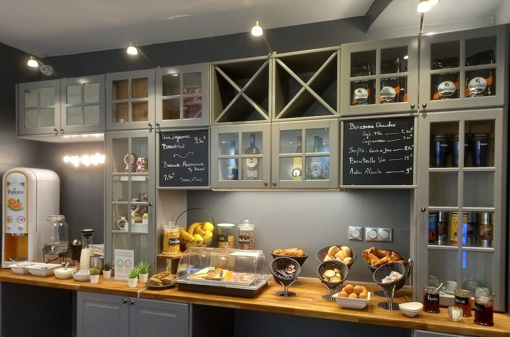 Фото Hôtel Du Maine