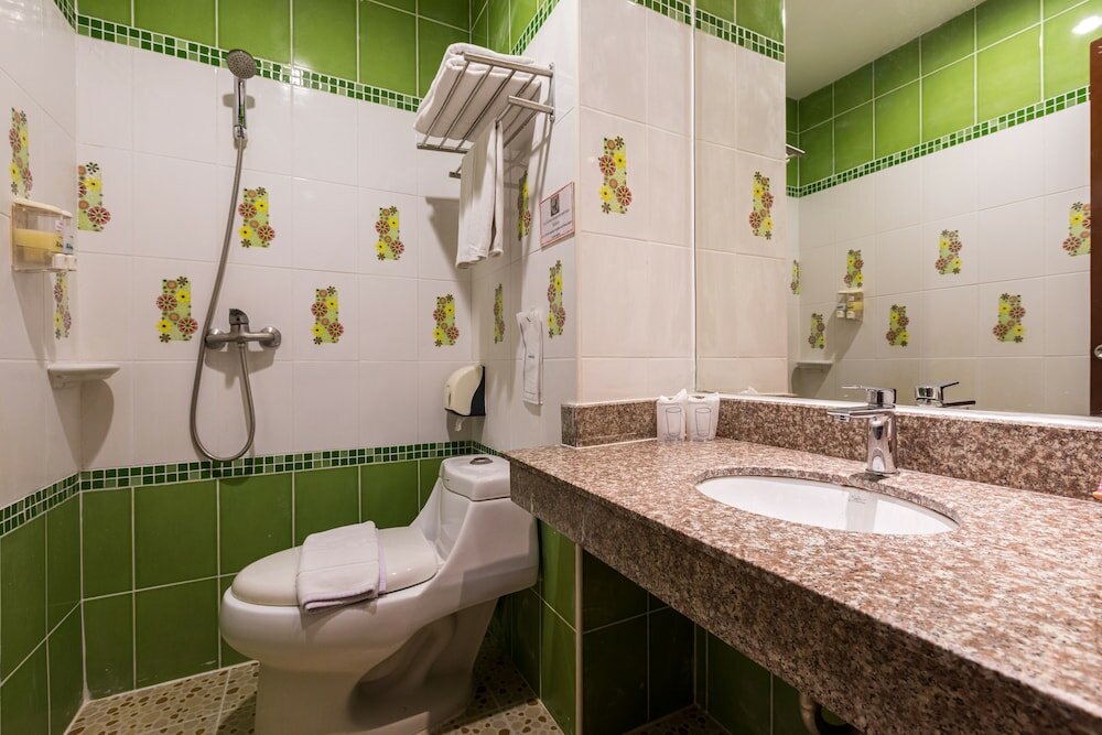 Фото 24@Home Hotel