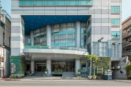 Внешний вид отеля Greenhills Elan Hotel Modern в Сан-Хуане, фото 4