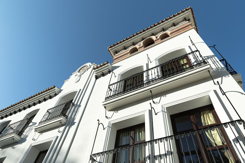 Фото Отель Silken El Pilar Andalucia