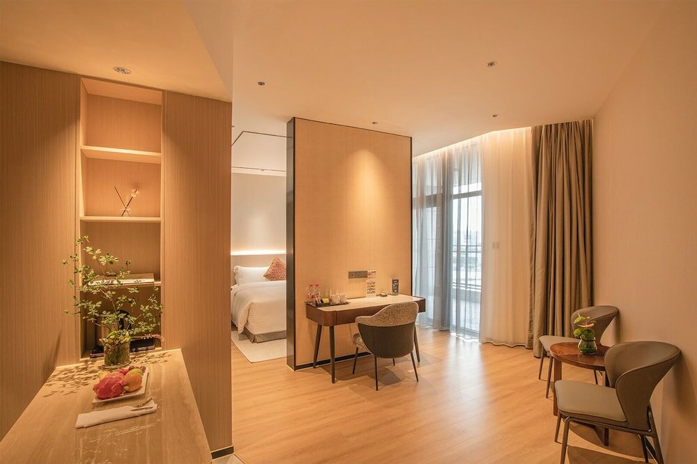 Фото Lia Charlton Hotel Shenzhen