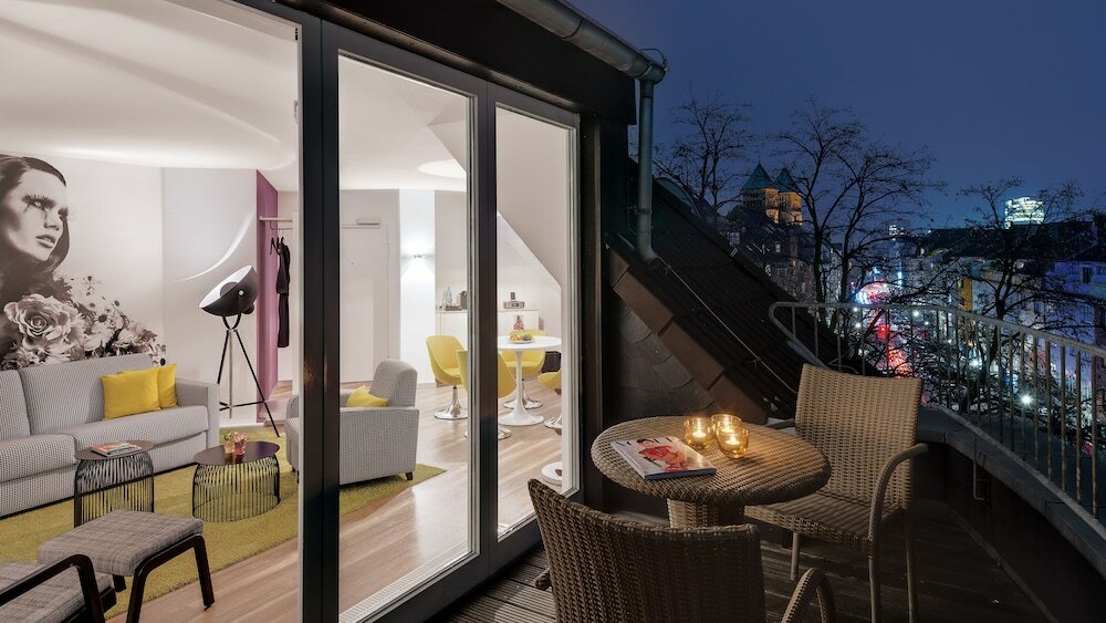 Фото Hotel Indigo - Dusseldorf - Victoriaplatz