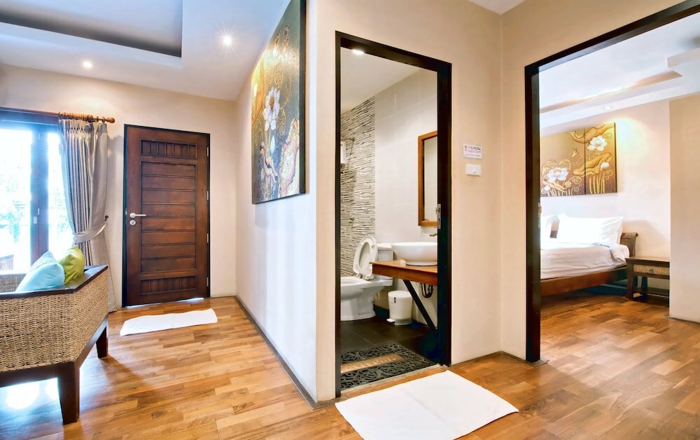 Фото Yotaka Boutique Hotel Bangkok