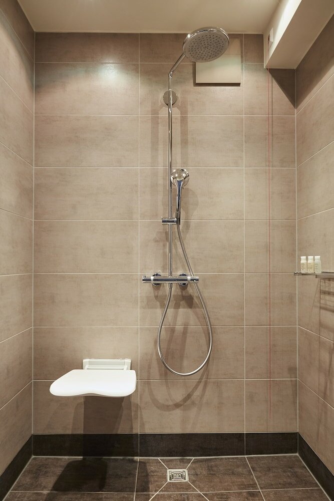 Фото Hotel Indigo - Dusseldorf - Victoriaplatz