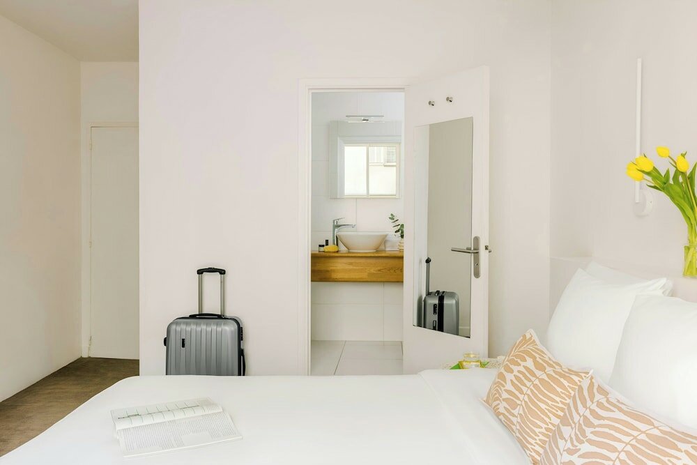 Фото Yelo Lumière by Sonder