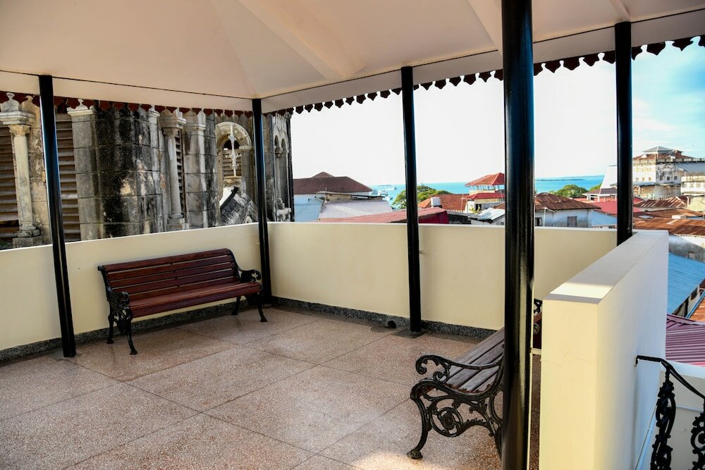 Фото Forodhani Park Hotel