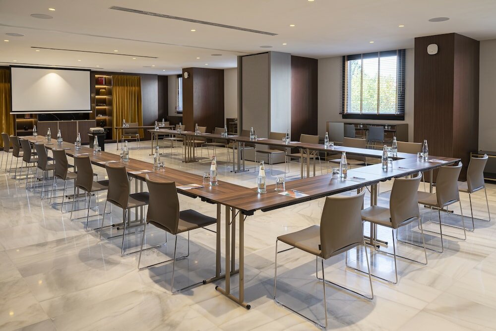 Фото Hotel Melia Milano