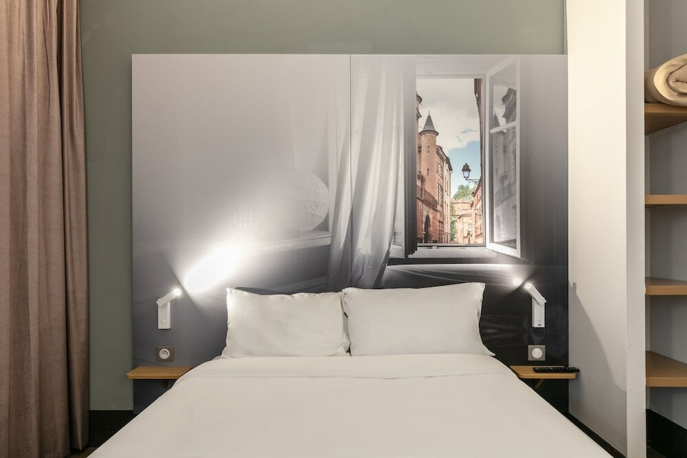 Фото B&b Hotel Toulouse Basso Cambo