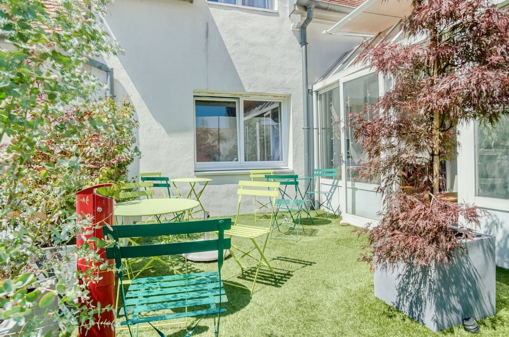 Фото La Maison Hotel Mulhouse