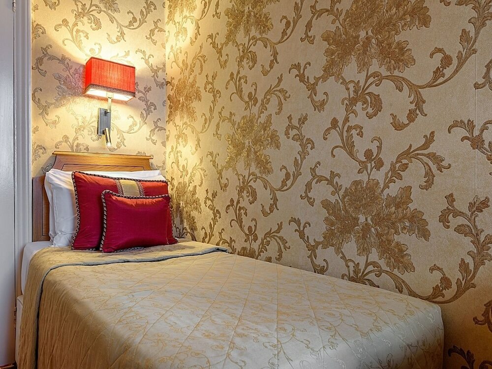 Фото Montana Hotel London