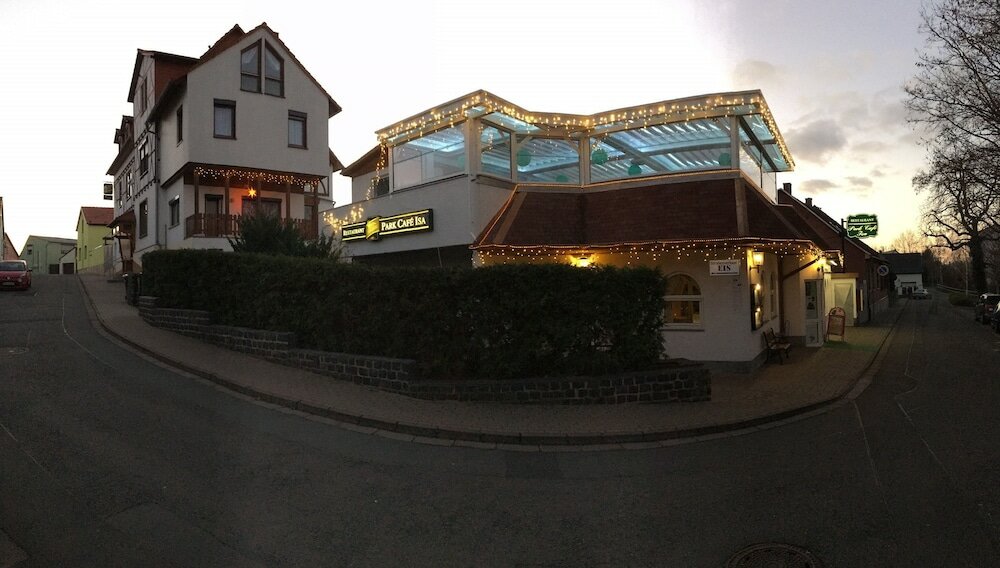 Фото Hotel & Restaurant Park Cafe Isa