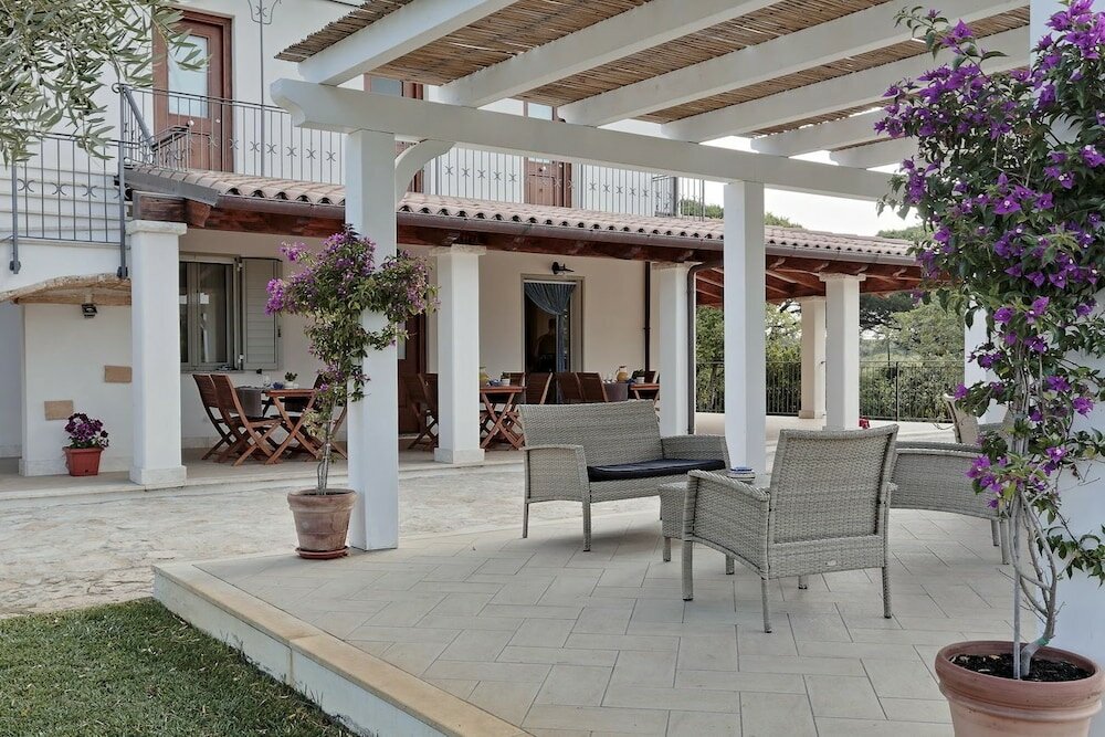 Фото Agriturismo Casale degli Ulivi