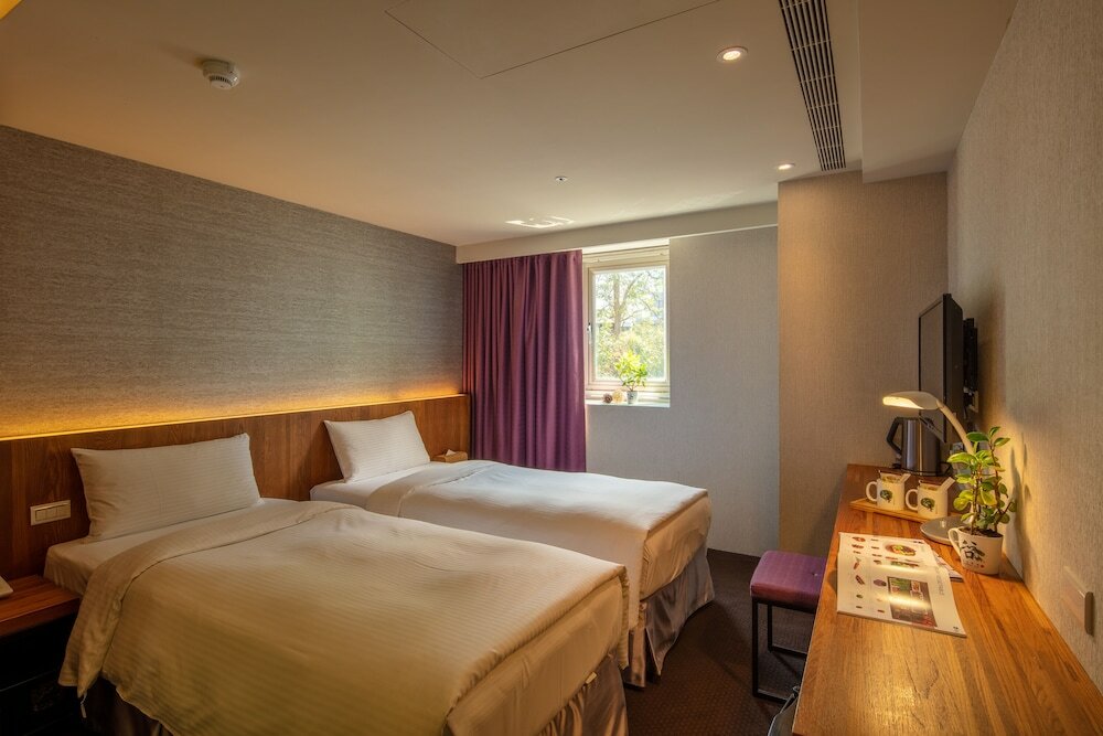 Фото Goodmore Hotel