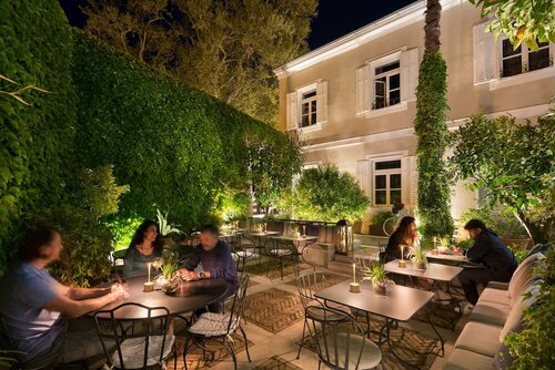 Гостиница Almayer Art & Heritage Hotel в Задаре