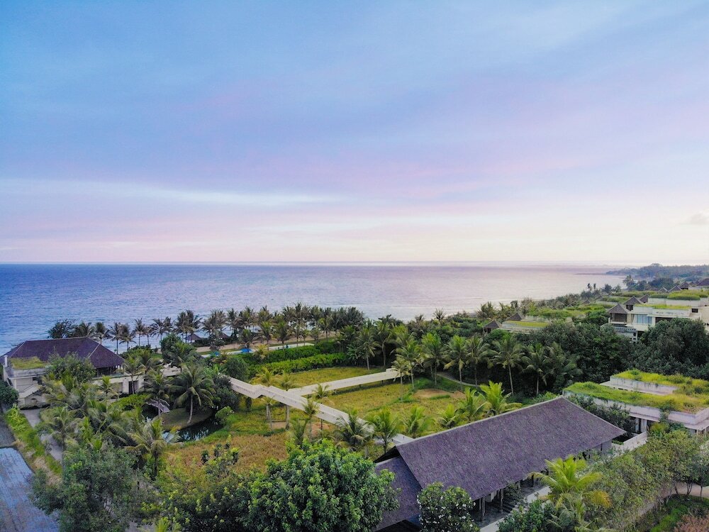 Фото Komaneka at Keramas Beach