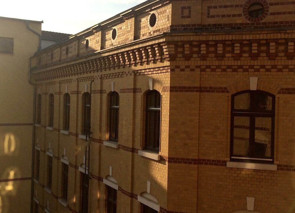 Фото Gwuni Mopera B u. B