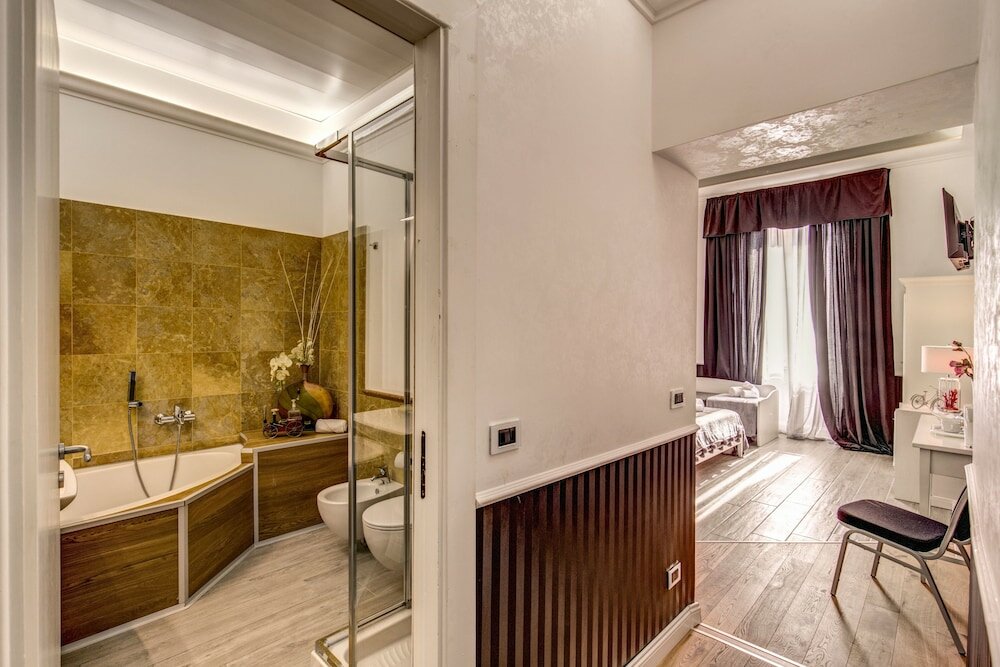 Фото Suite in Rome Veneto