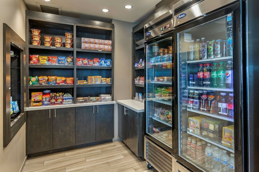 Фото Comfort Inn & Suites Salt Lake City Airport