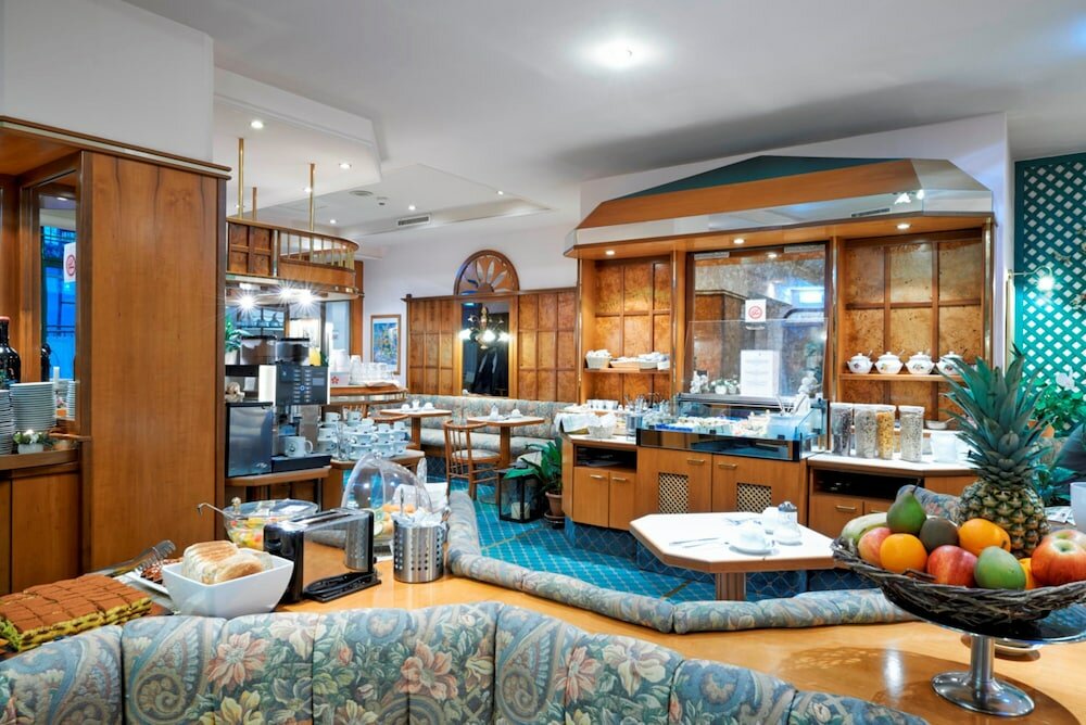 Фото Hotel Pension Baronesse