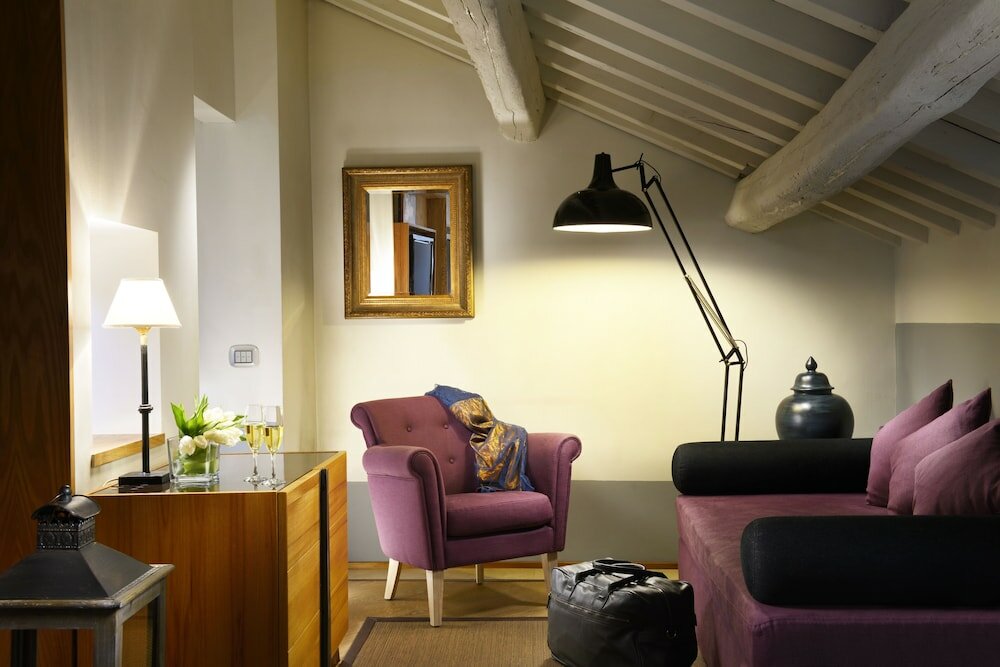 Фото Mario de' Fiori 37 Luxury Suites