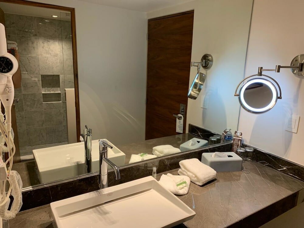 Фото Hotel Plaza Kokai