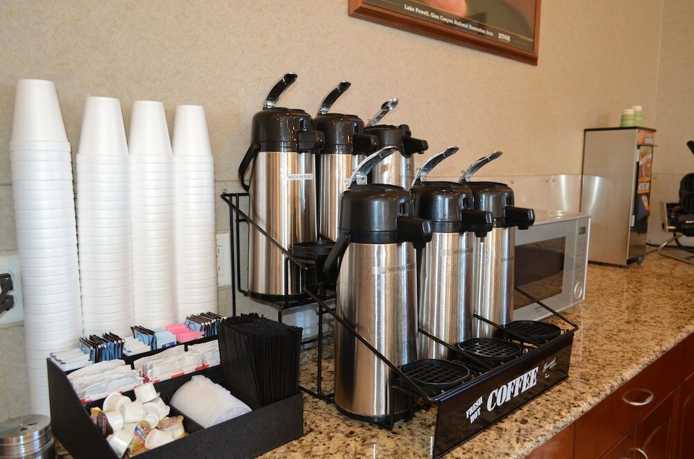 Фото National 9 Price