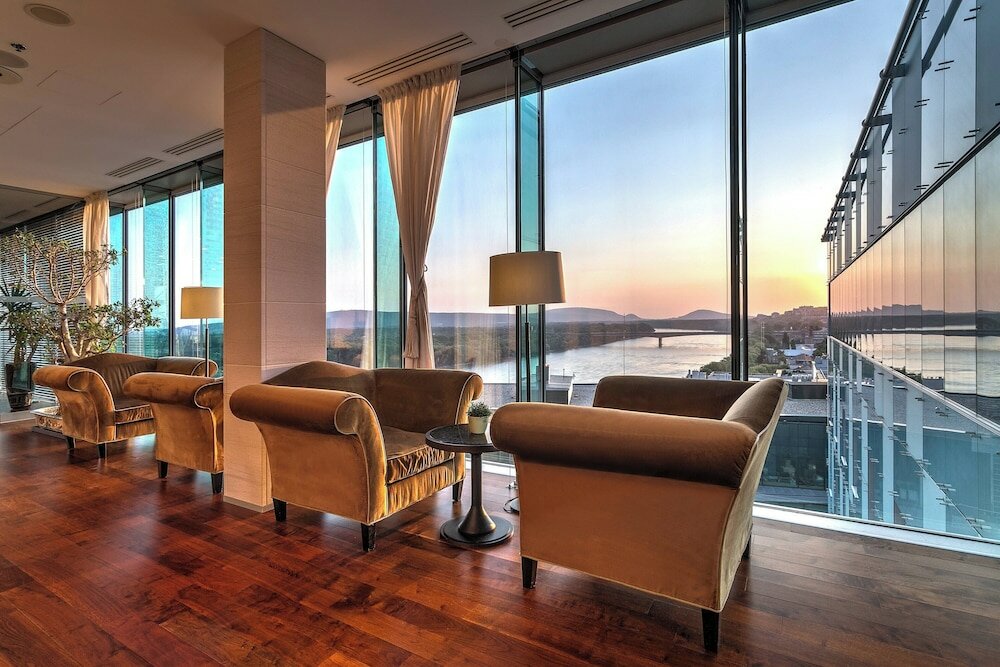 Фото Grand Hotel River Park, a Luxury Collection Hotel Bratislava