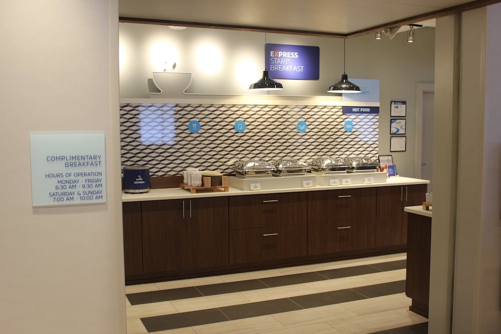 Фото Holiday Inn Express Athens, an Ihg Hotel