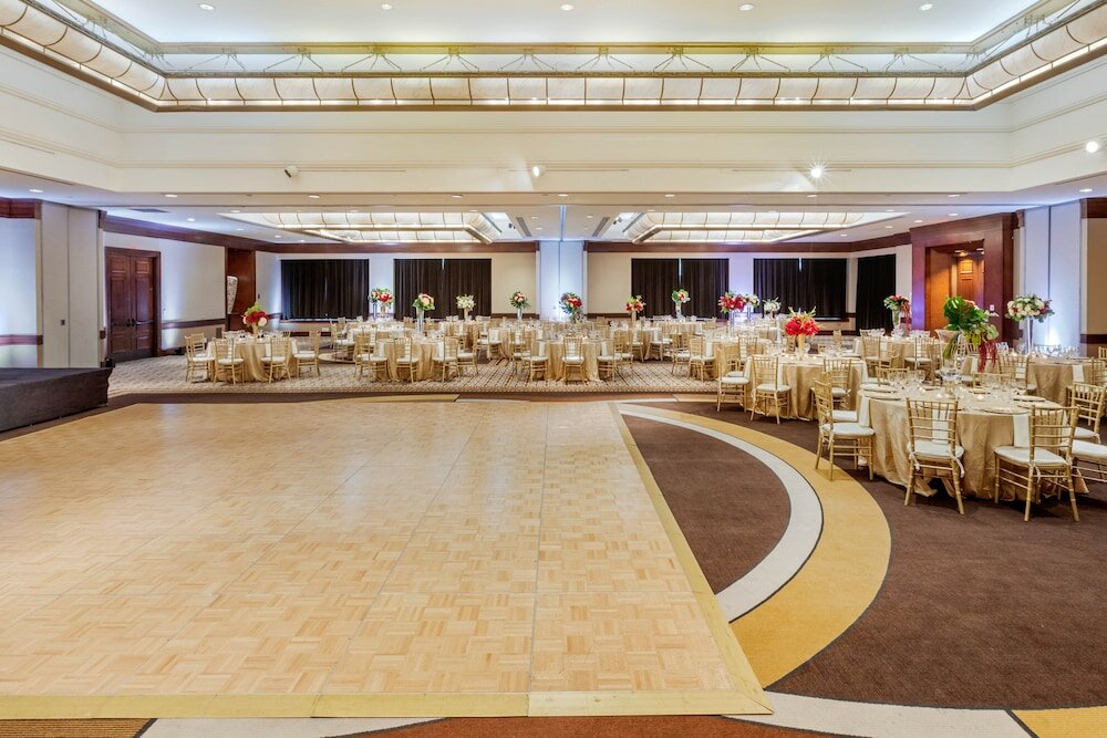 Фото Omni Los Angeles Hotel at California Plaza