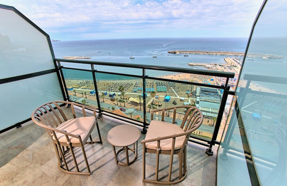 Фото Leonardo Hotel Fuengirola Costa del Sol