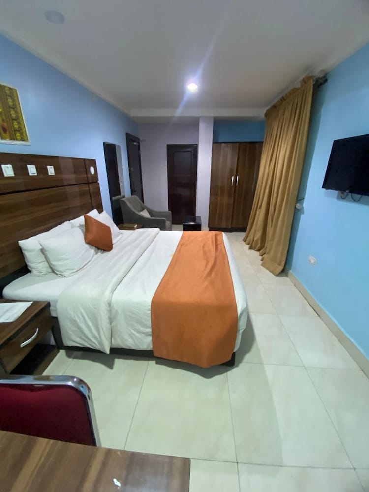 Фото Degok Hotel