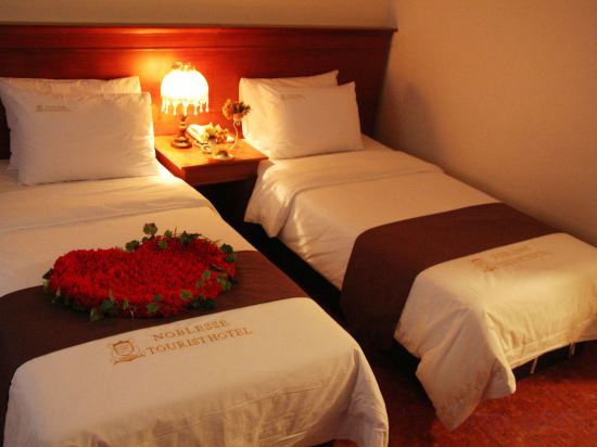 Фото Noblesse Hotel