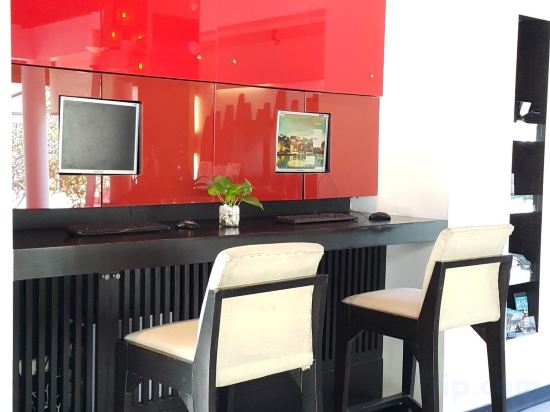 Фото The Zign Premium Villa