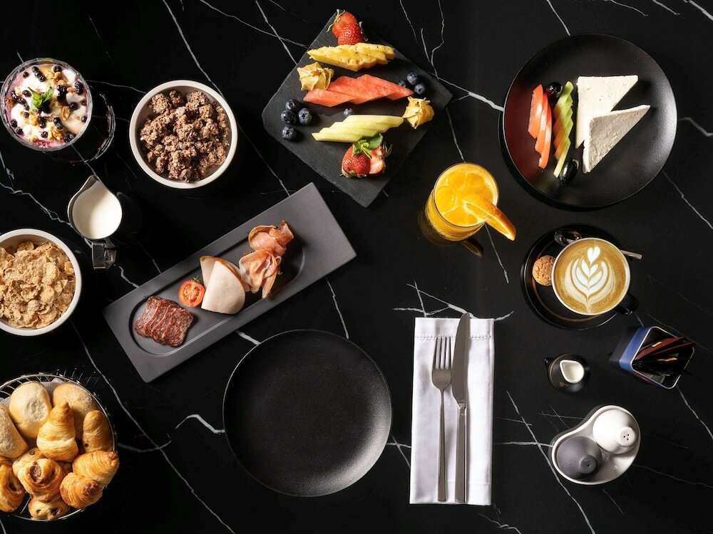 Фото The Emporium Plovdiv MGallery Hotel Collection