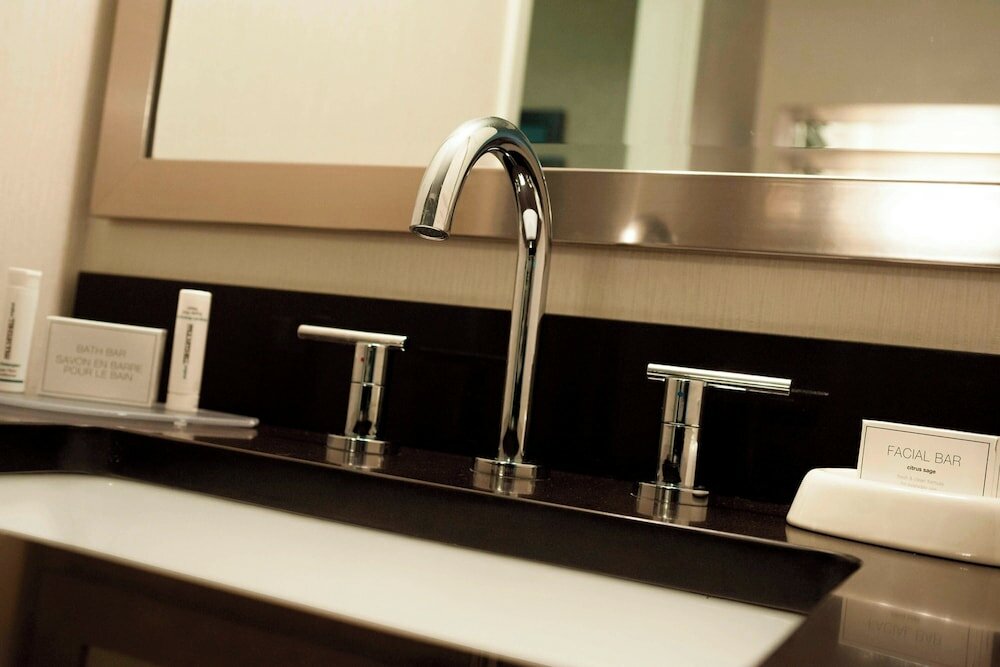 Фото Courtyard by Marriott Worcester