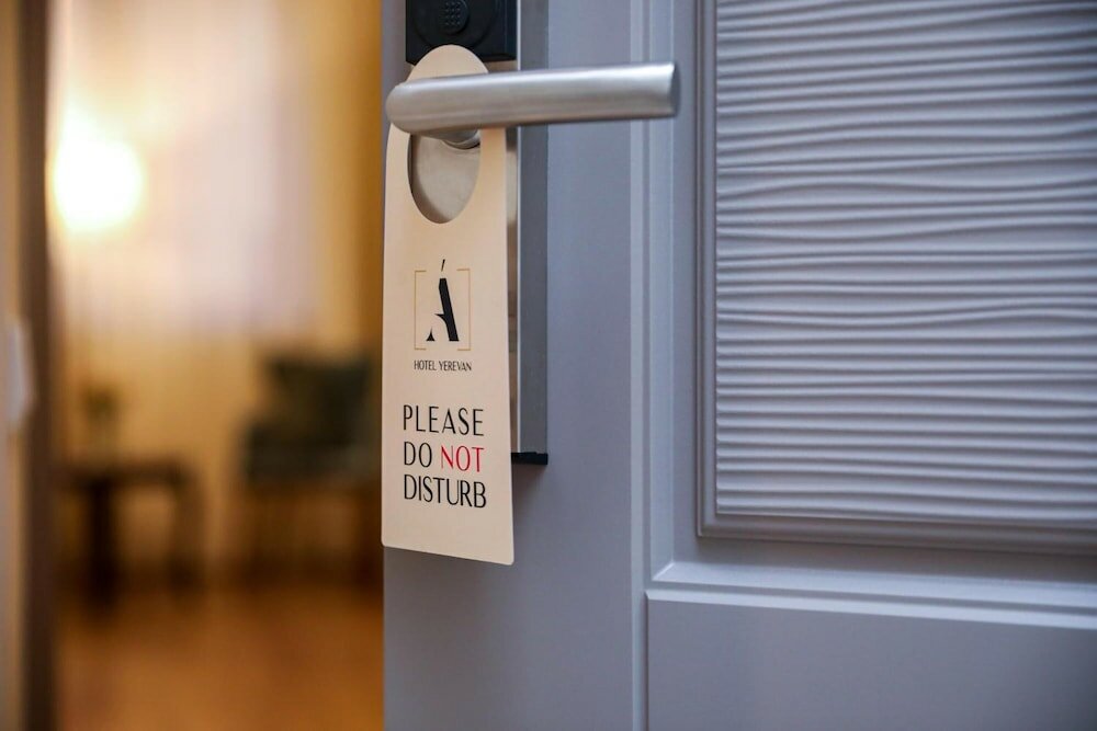 Фото A Hotel Yerevan