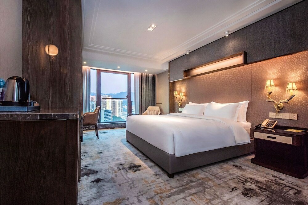 Фото Mercure Chongqing Downtown