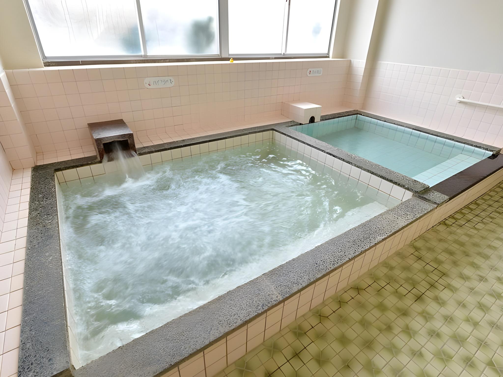 Фото Business Hotel Bl Kuwana