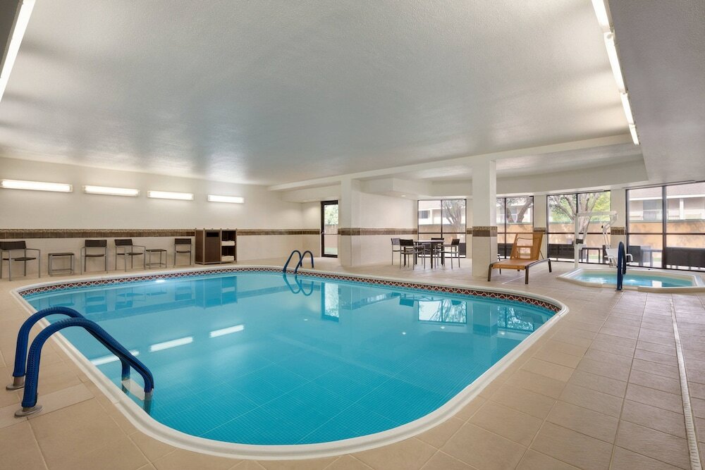 Фото Courtyard by Marriott Lubbock