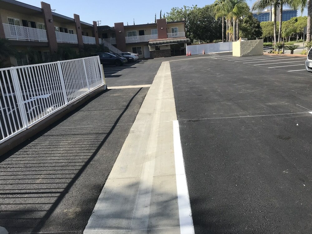 Фото Abby's Anaheimer Inn