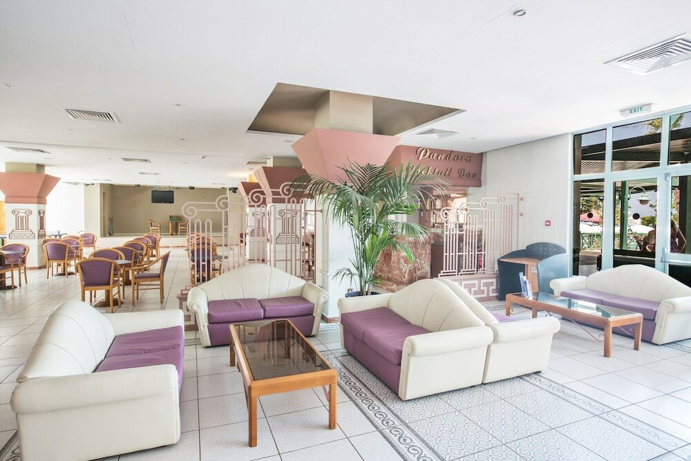 Фото Antigoni Hotel