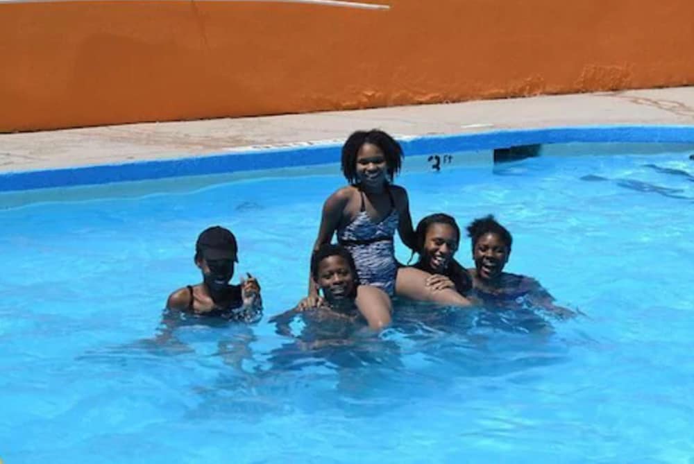 Фото Americas Best Value Inn Smithfield